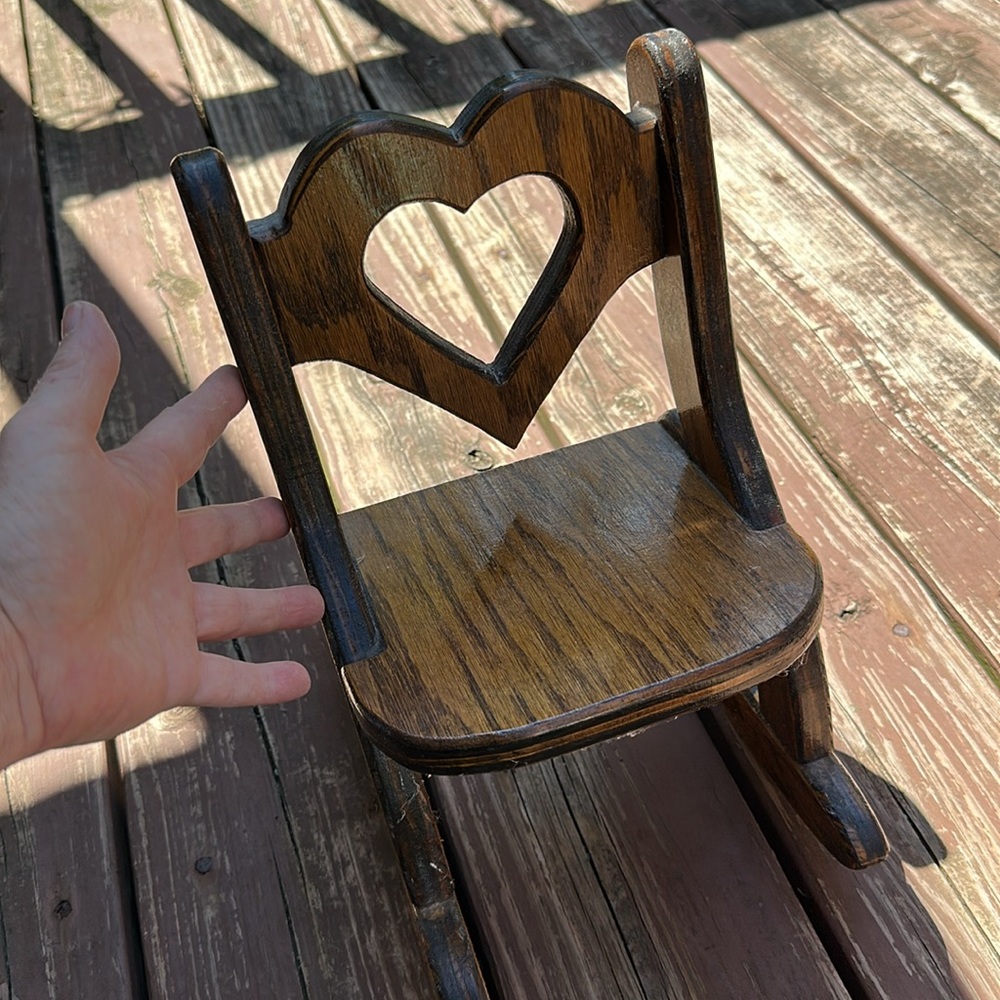 Wooden Vintage Rocking Chair Toy for Dolls - Picture 3 of 3